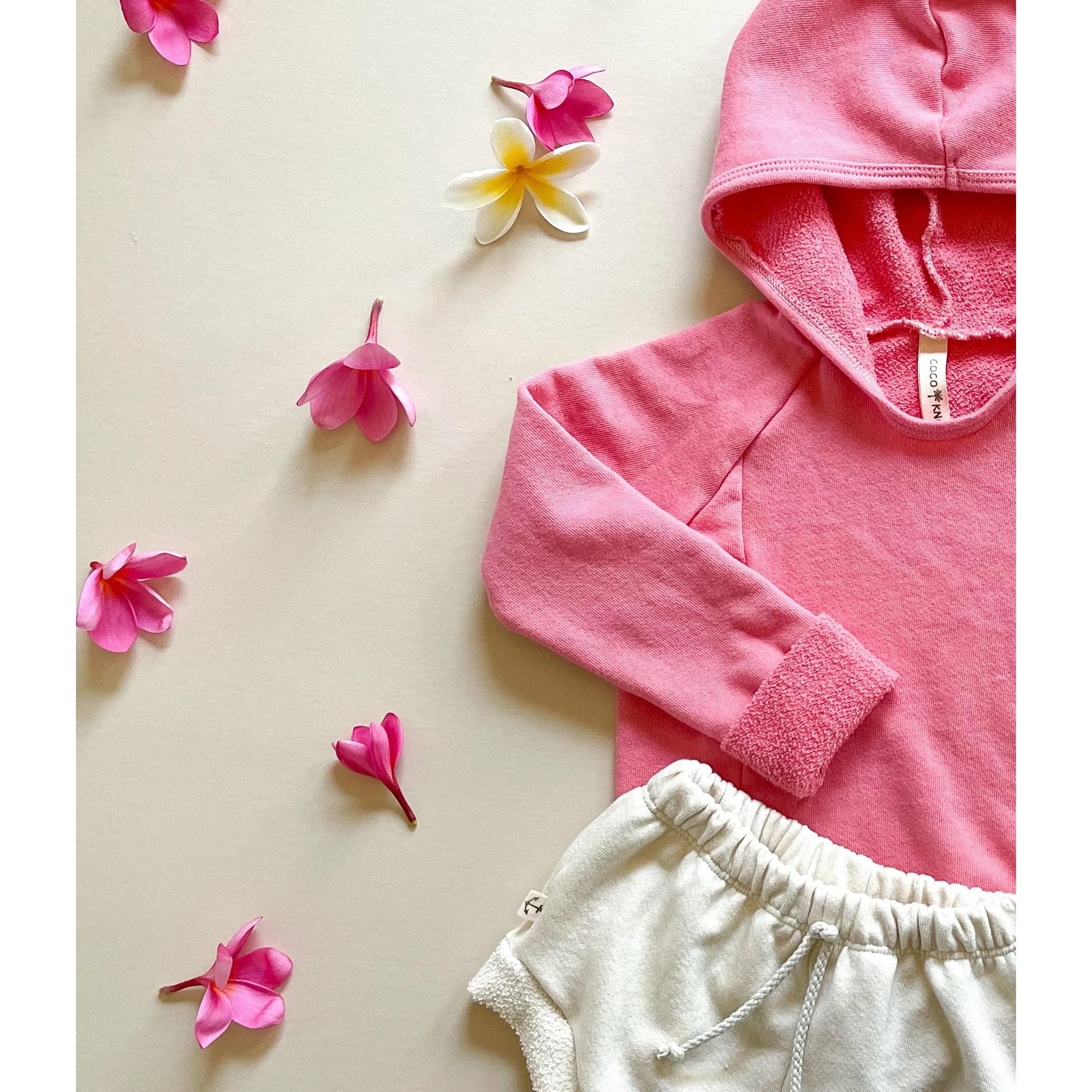 BEACH HOODIE - PLUMERIA