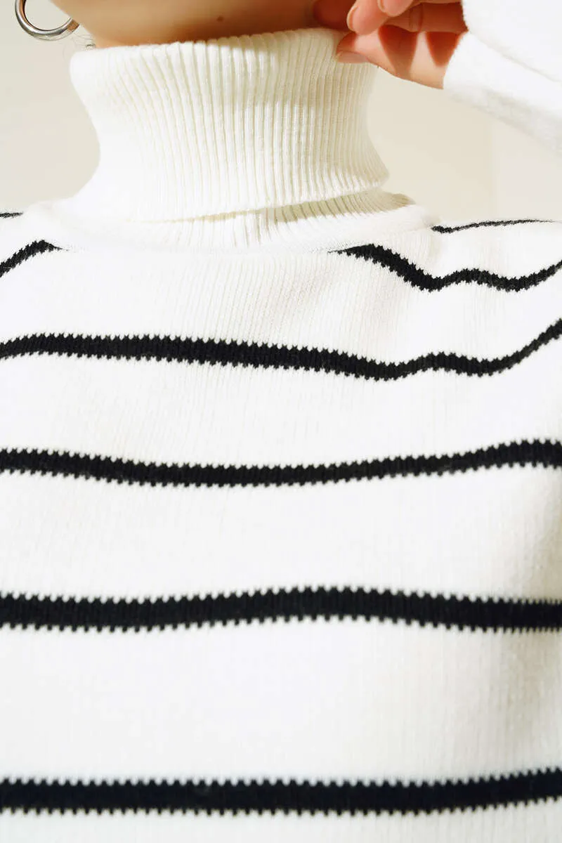 BNG Women Fisherman Collar Striped Sweater Ecru - Clermont