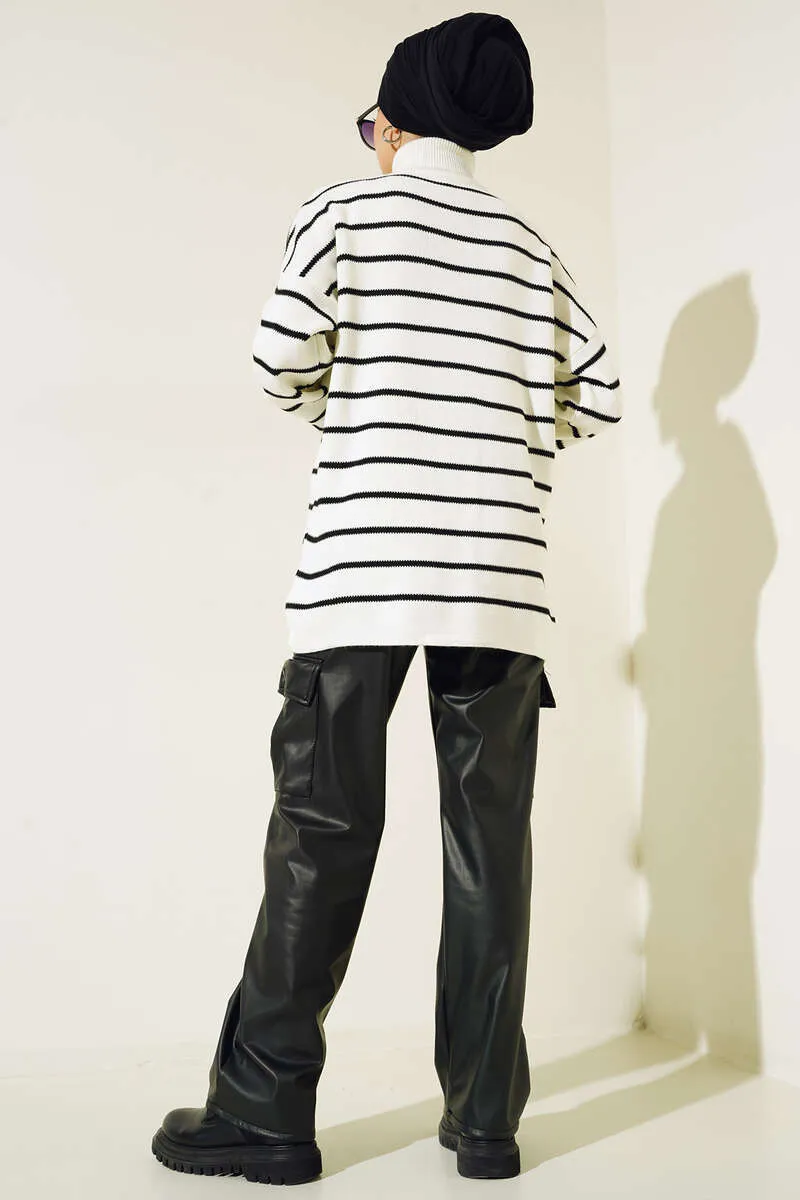 BNG Women Fisherman Collar Striped Sweater Ecru - Clermont
