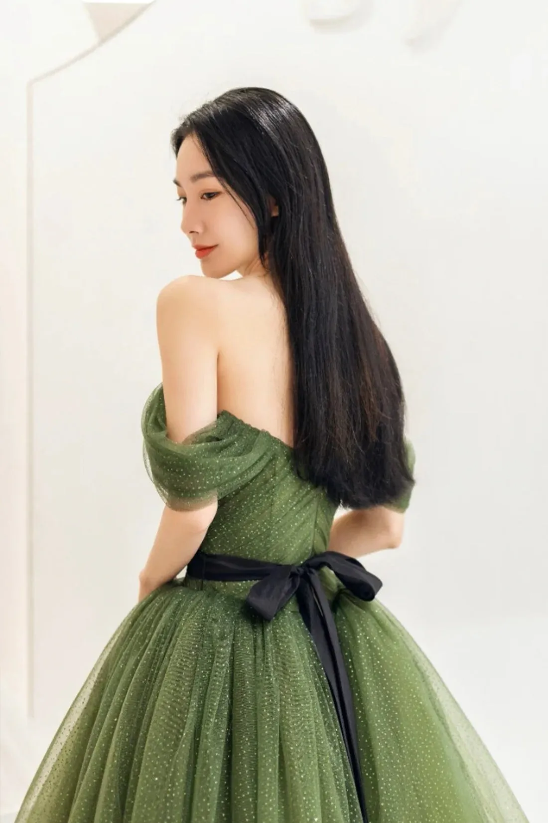 Green Tulle Long Prom Dress, Beautiful Off the Shoulder A-Line Evening Party Dress