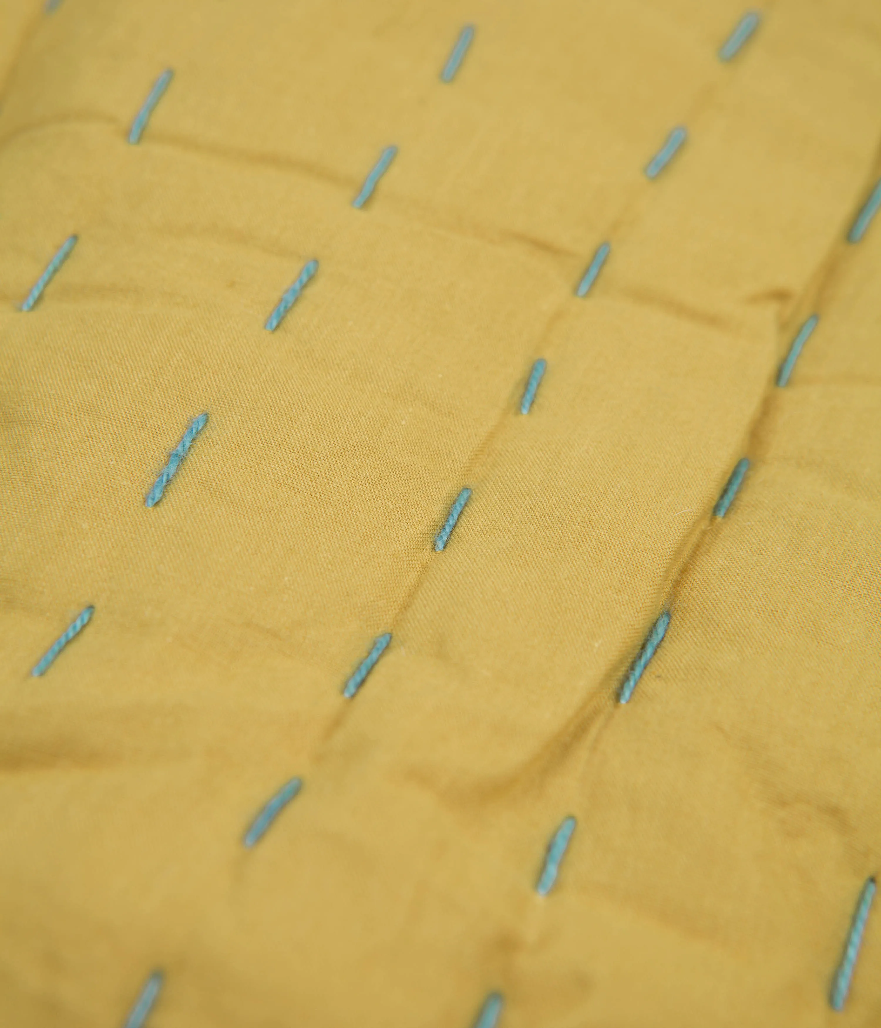 Mollusk Quilted Blanket - Mustard / Moss