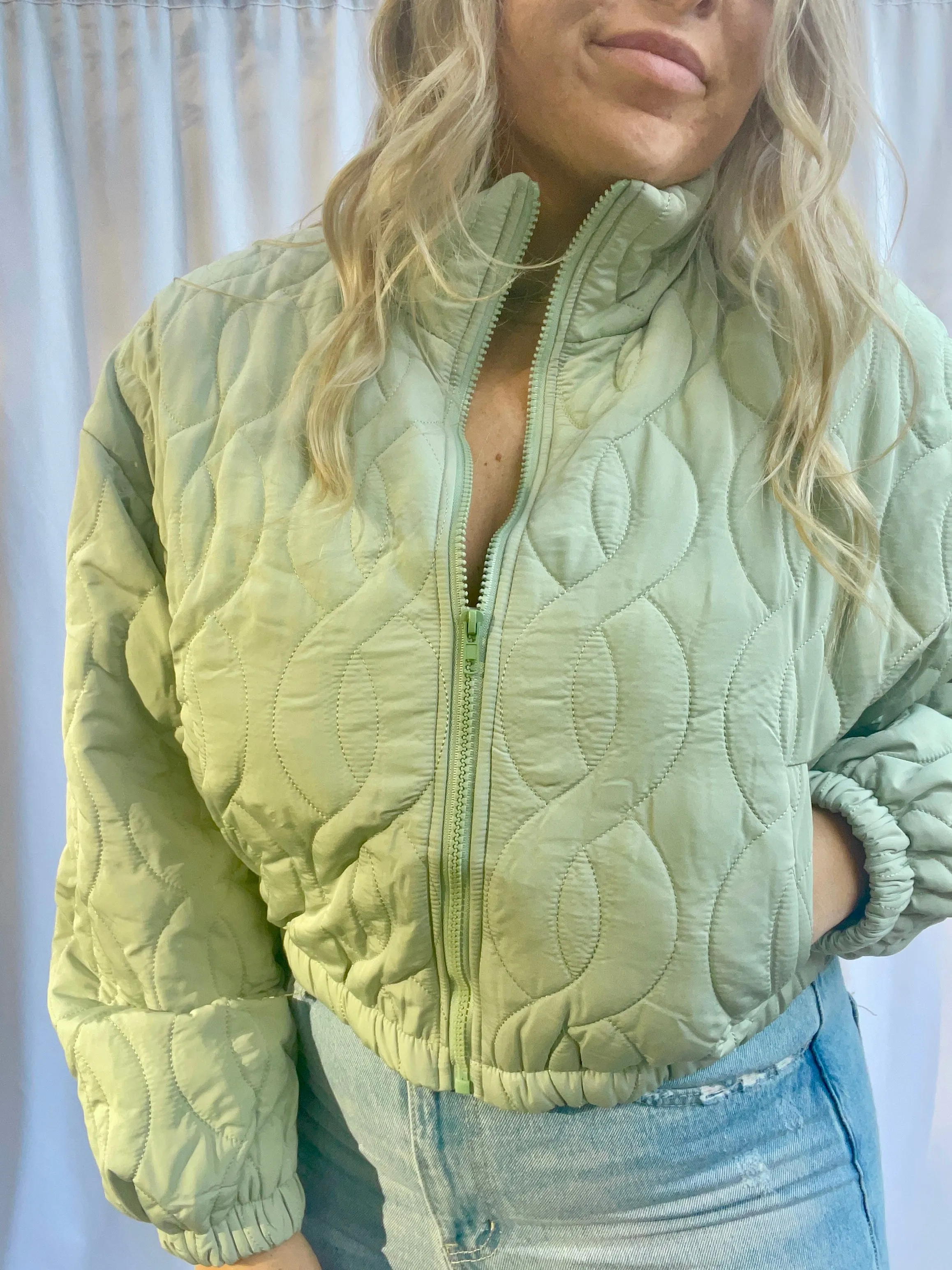 Outer Banks quilted crop jacket, sage