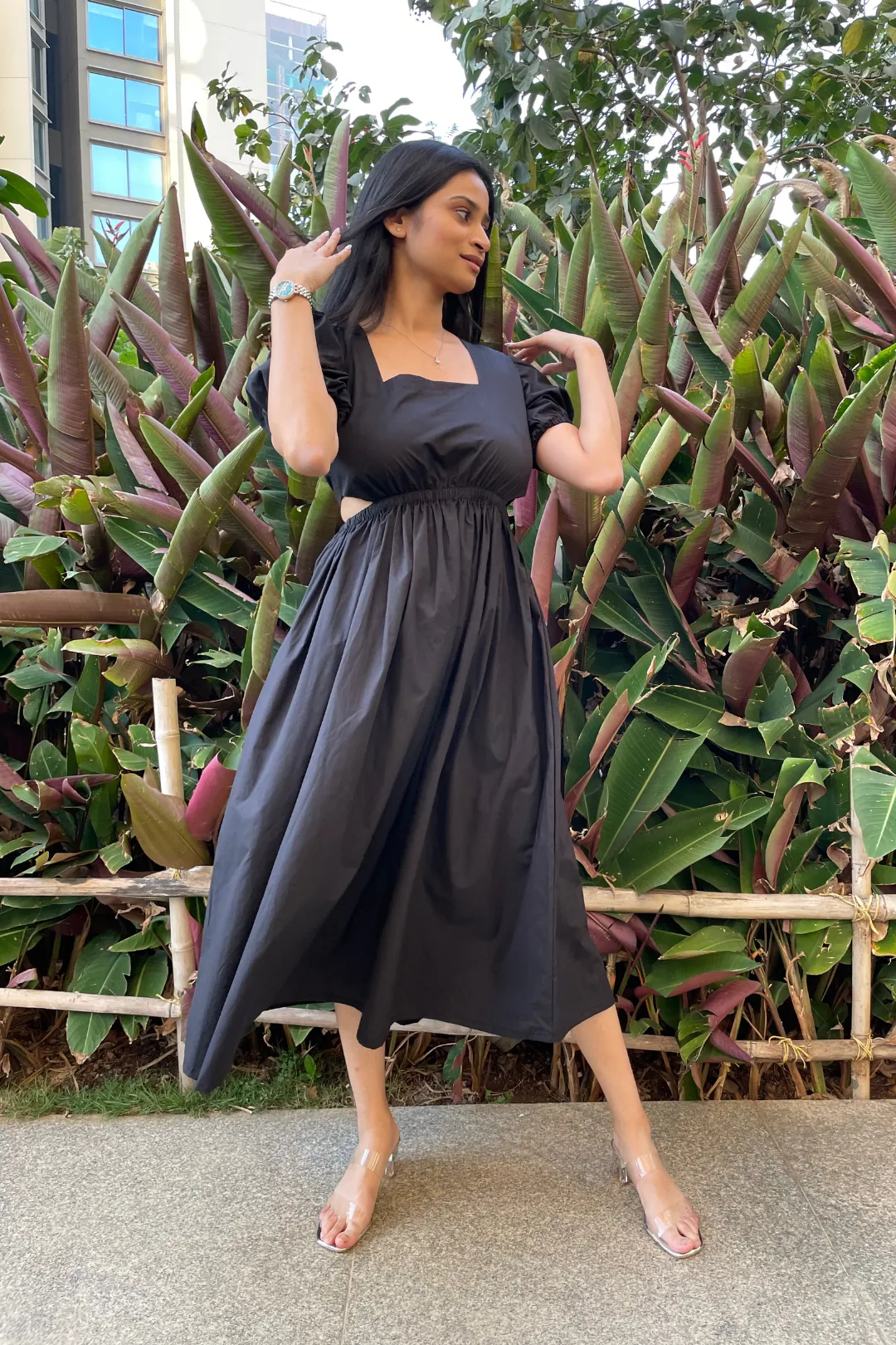 Suzan - Black Maxi Dress With Side Cuts