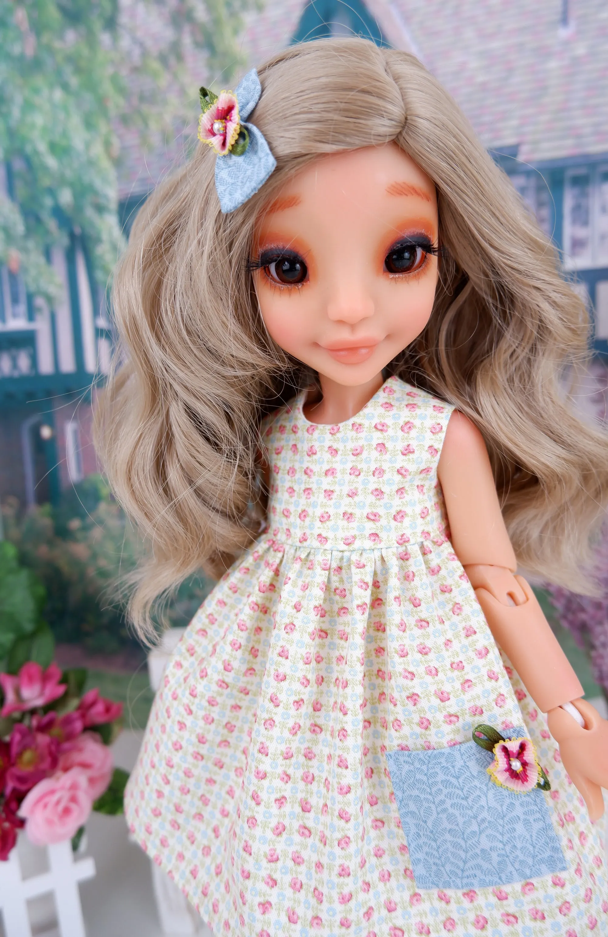 Tiny Rose Grid - dress with shoes for Ava BJD